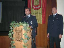 Der Wehrführer Rüdiger Witt und sein Stellvertreter fanden überaus lobende Worte für die Jugendfeuerwehr und dankten allen Beteiligten in 40 Jahren Jugendfeuerwehr.
