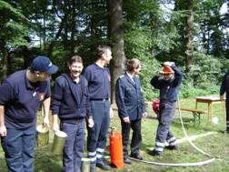 Auch das Kommando der Feuerwehr Kästorf trat an und alle gaben ihr Bestes.